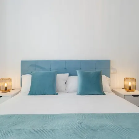 Esencia Sevillana Y Modernidad En Centro Historico Apartment *